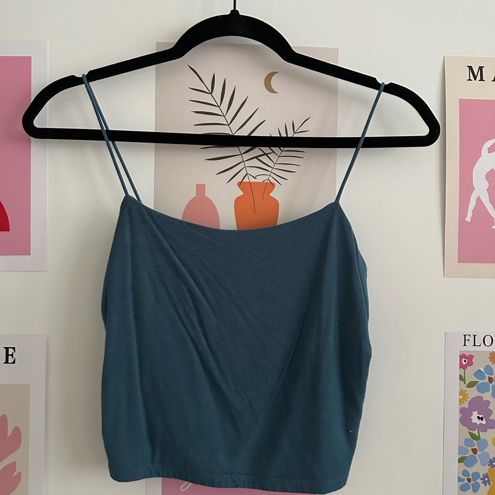 Green Sleeveless Fitted Crop Camisole